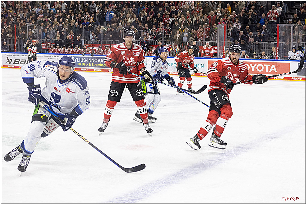PENNY DEL;  Koelner Haie - Straubing Tigers; Koeln, 28.12.2022